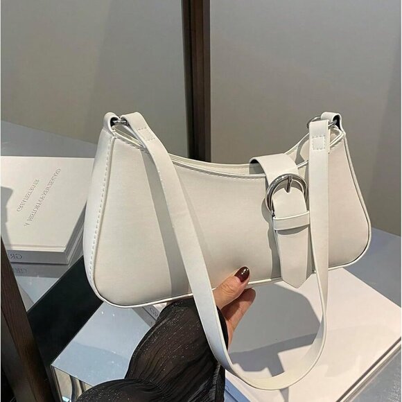 Fashion-Forward Women's Faux Leather Crescent Handbag with Spacious Interior - Picture 6 of 6